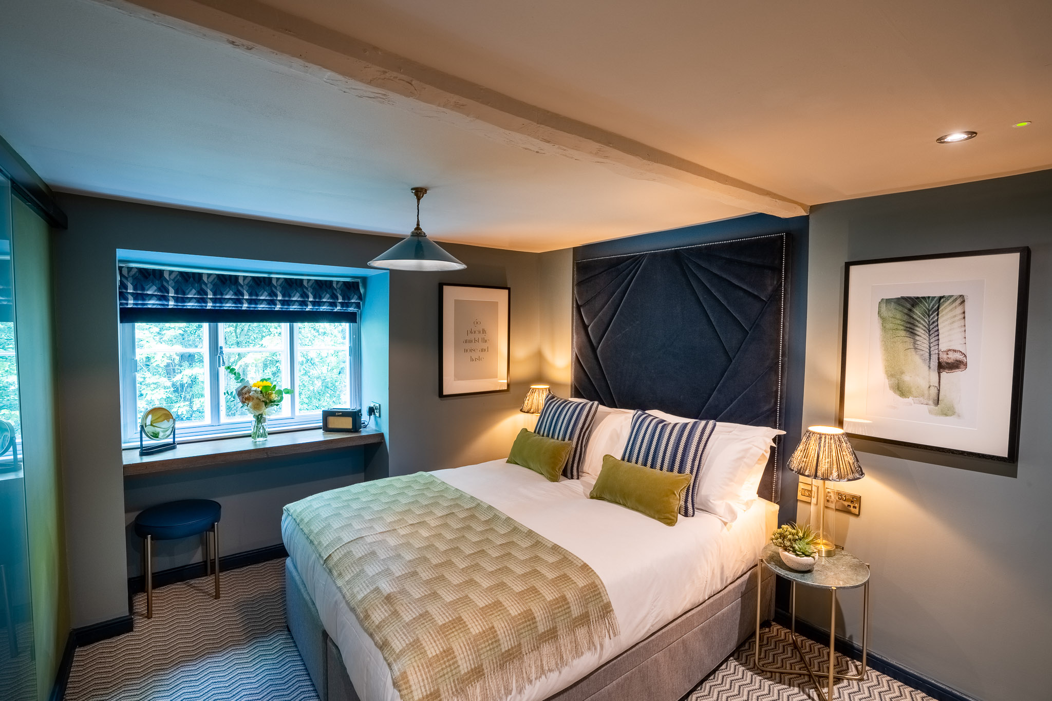 Unravel in one of our eleven beautifully distinctive rooms. Click to find out more about the best of the best hotels in Cirencester.